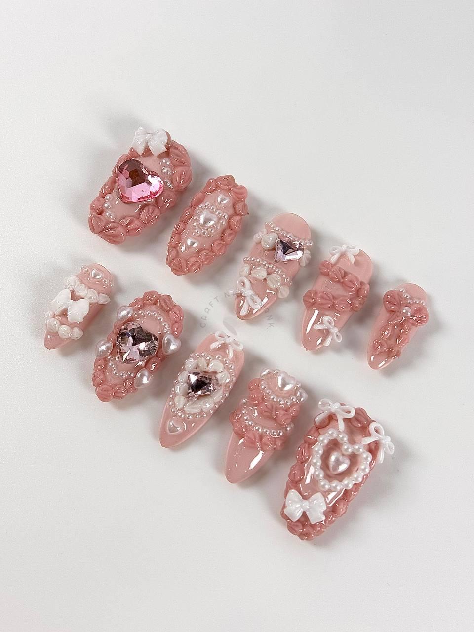 Romantic Reverie - Press On Nails
